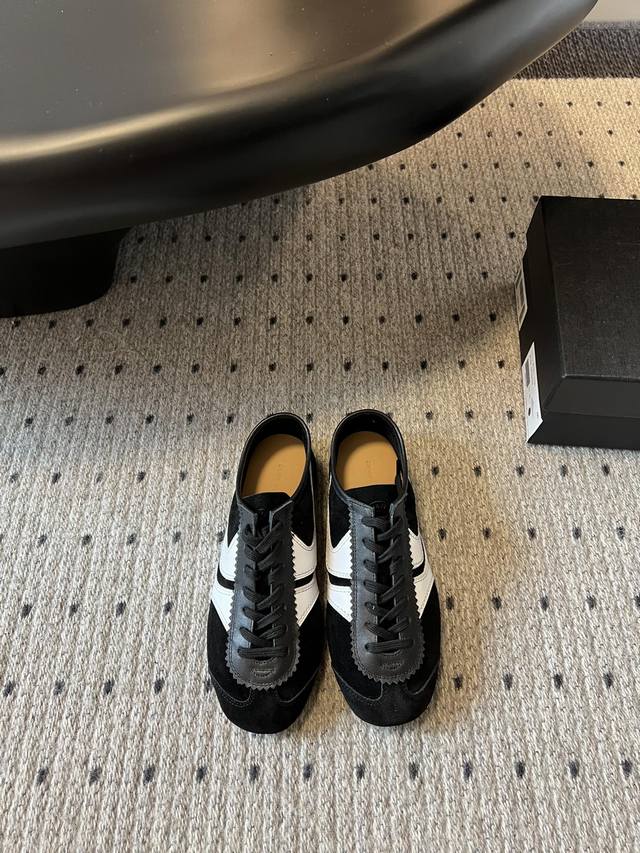 代购级小众 Dries Van Noten DVN 复古德训鞋dvn的德训鞋也太美了吧 dries 总会给我带来惊喜 Dries Van Noten 2024春