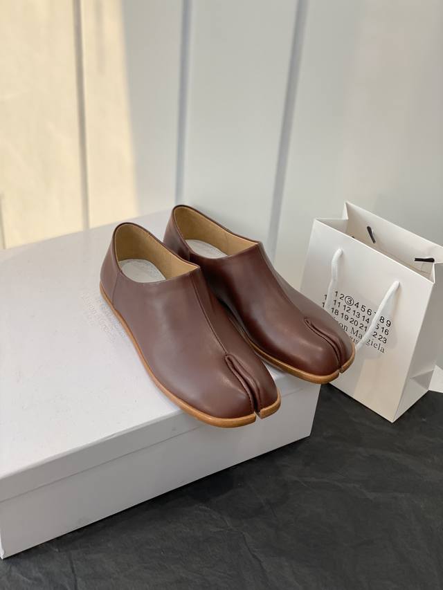 高定品质！Maison Margiela MM6分趾鞋 Tabi 意产植鞣羊皮！欢迎对比 真正的原版大底！情侣码数Size:35-40
