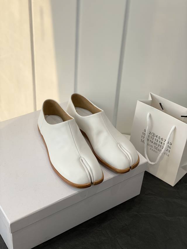 高定品质！Maison Margiela MM6分趾鞋 Tabi 意产植鞣羊皮！欢迎对比 真正的原版大底！情侣码数Size:35-40
