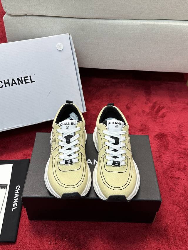 Chanel香奈儿老爹鞋-2025专柜顶级休闲款运动鞋这款经典设计；鞋面多种工艺电绣的风格；大底却时尚运动；不平凡的拥入了多种配色元素 多元化混搭非常好看百搭，