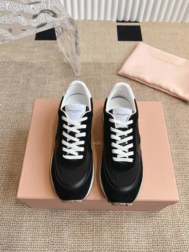 Gianvitorossi 吉安维托.罗西 25ss新品情侣款复古休闲阿甘鞋众多明星博士们种草的最佳运动鞋之一超级复古百搭好看 超舒适感超级爆！无不彰显时尚感与