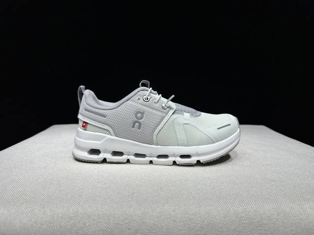 顶级版本On昂跑 Cloud SKY 织物 舒适百搭 减震透气轻便 低帮 生活休闲鞋。瑞士高性能运动品牌on打造的此系列作品，鞋面由再生聚酯纤维和网眼布制成，采