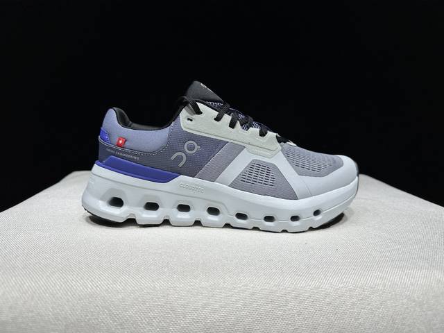 顶级版本On昂跑 Cloudrunner 2 织物 舒适百搭 减震透气轻便 低帮 生活休闲鞋。瑞士高性能运动品牌on打造的此系列作品，鞋面由再生聚酯纤维和网眼布