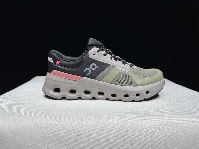顶级版本On昂跑 Cloudrunner 2 织物 舒适百搭 减震透气轻便 低帮 生活休闲鞋。瑞士高性能运动品牌on打造的此系列作品，鞋面由再生聚酯纤维和网眼布