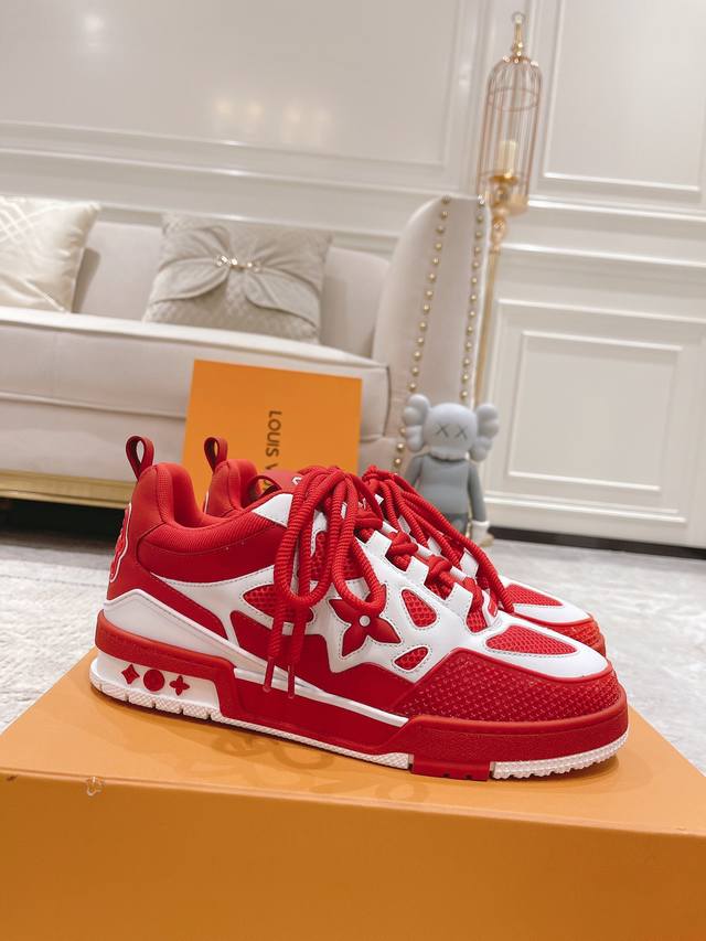 工厂价 顶级代购版本 情侣款LV 路易威登RUNNER TATIC 运动鞋 老爹鞋L家 春夏秀场推出 LV Runner Tatic 运动鞋 驴牌 老爹鞋 复古