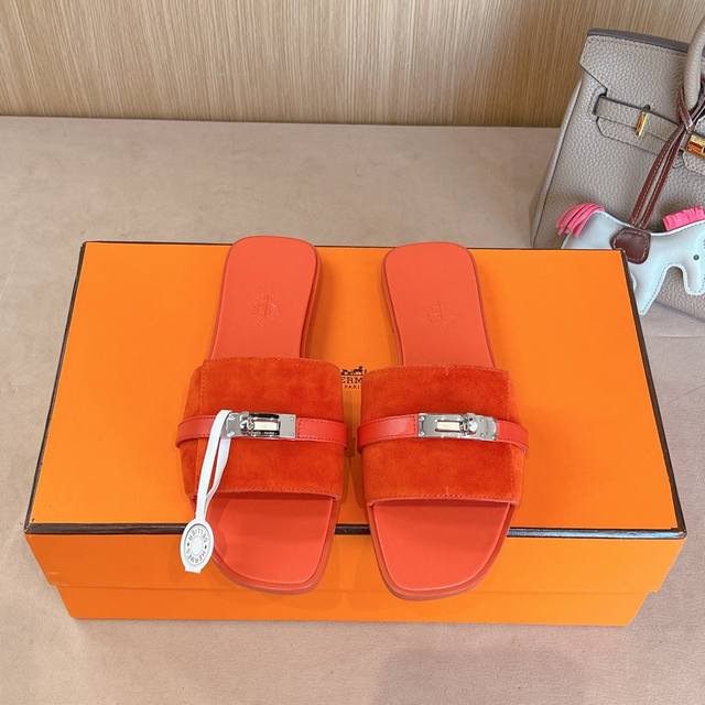 出厂价 Hermes 爱马仕Giulia凉鞋系列 时尚又百搭 超级舒服 每个细节都做到极致 独家开模纯钢Kelly扣五金 原版swift小牛皮 原版1:1独家私