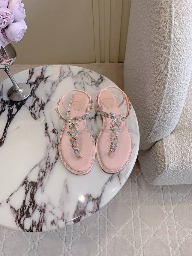 出厂价 Ren* Caovill*重工蝴蝶水晶平底夹趾凉鞋 bling bling精致逼人 堪称工艺品 鞋面真丝 手工缝制水钻 垫脚羊皮 意大利真皮大底 尺码3