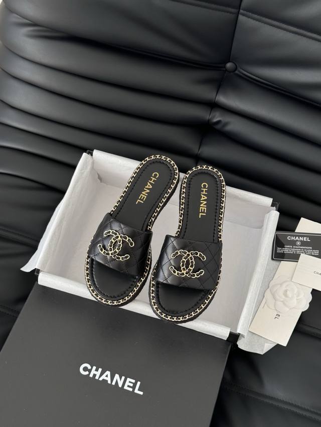 Chanel 25C春夏新款全系列链条拖鞋全系列首发 专柜有的我都有！高版本高品质鞋面牛皮 原版面料 内里羊皮 原版大底Size:35-39 其他码数定