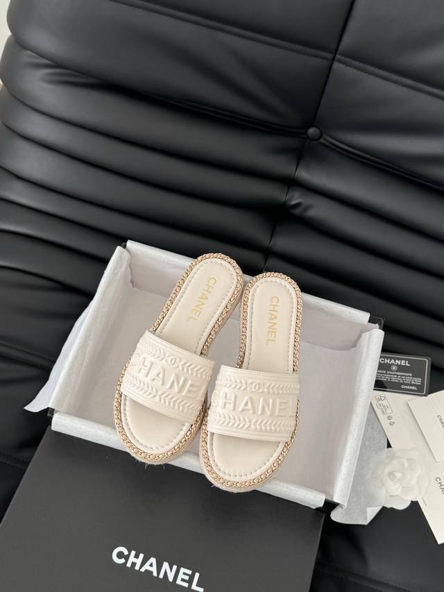 Chanel 25C春夏新款全系列链条拖鞋全系列首发 专柜有的我都有！高版本高品质鞋面牛皮 原版面料 内里羊皮 原版大底Size:35-39 其他码数定