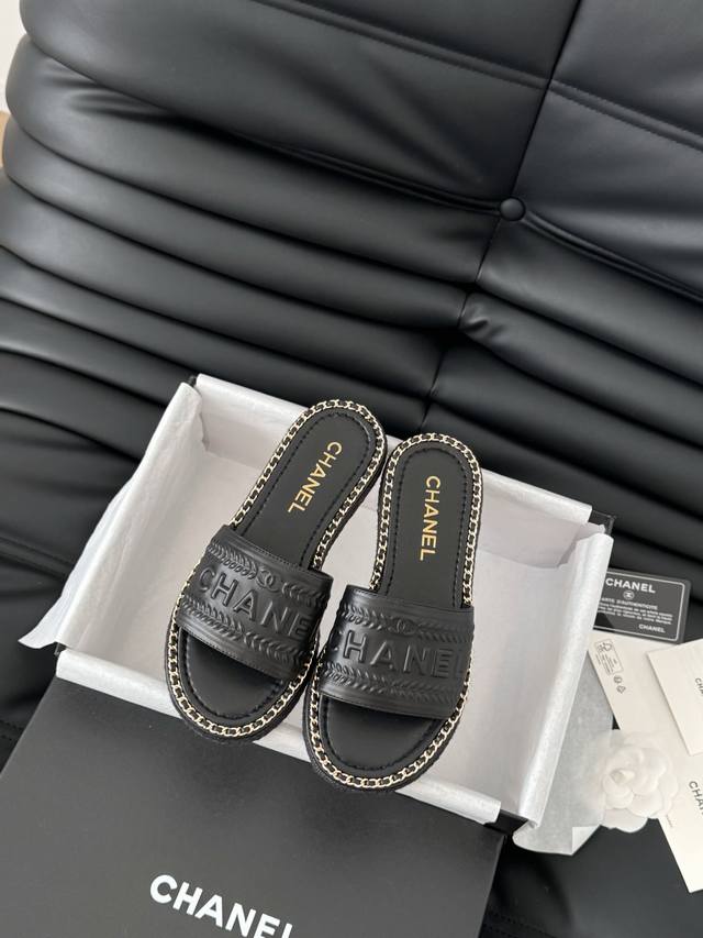 Chanel 25C春夏新款全系列链条拖鞋全系列首发 专柜有的我都有！高版本高品质鞋面牛皮 原版面料 内里羊皮 原版大底Size:35-39 其他码数定