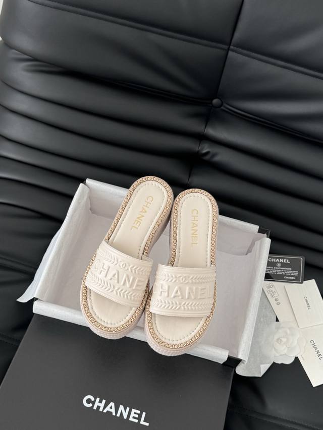 Chanel 25C春夏新款全系列链条拖鞋全系列首发 专柜有的我都有！高版本高品质鞋面牛皮 原版面料 内里羊皮 原版大底Size:35-39 其他码数定