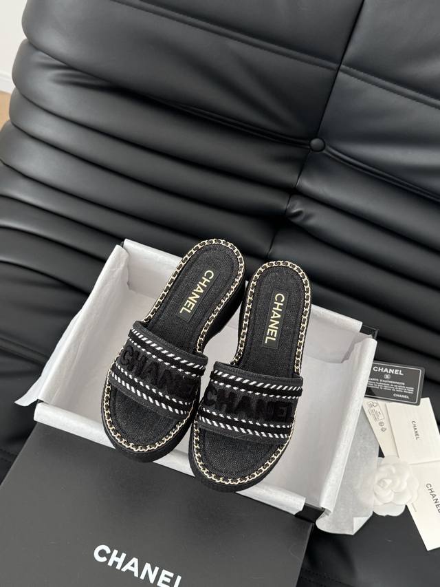Chanel 25C春夏新款全系列链条拖鞋全系列首发 专柜有的我都有！高版本高品质鞋面牛皮 原版面料 内里羊皮 原版大底Size:35-39 其他码数定