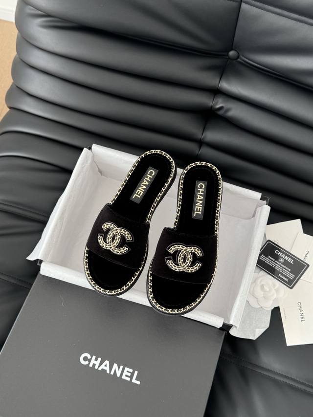 Chanel 25C春夏新款全系列链条拖鞋全系列首发 专柜有的我都有！高版本高品质鞋面牛皮 原版面料 内里羊皮 原版大底Size:35-39 其他码数定