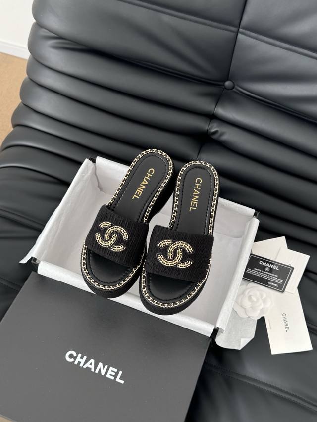 Chanel 25C春夏新款全系列链条拖鞋全系列首发 专柜有的我都有！高版本高品质鞋面牛皮 原版面料 内里羊皮 原版大底Size:35-39 其他码数定