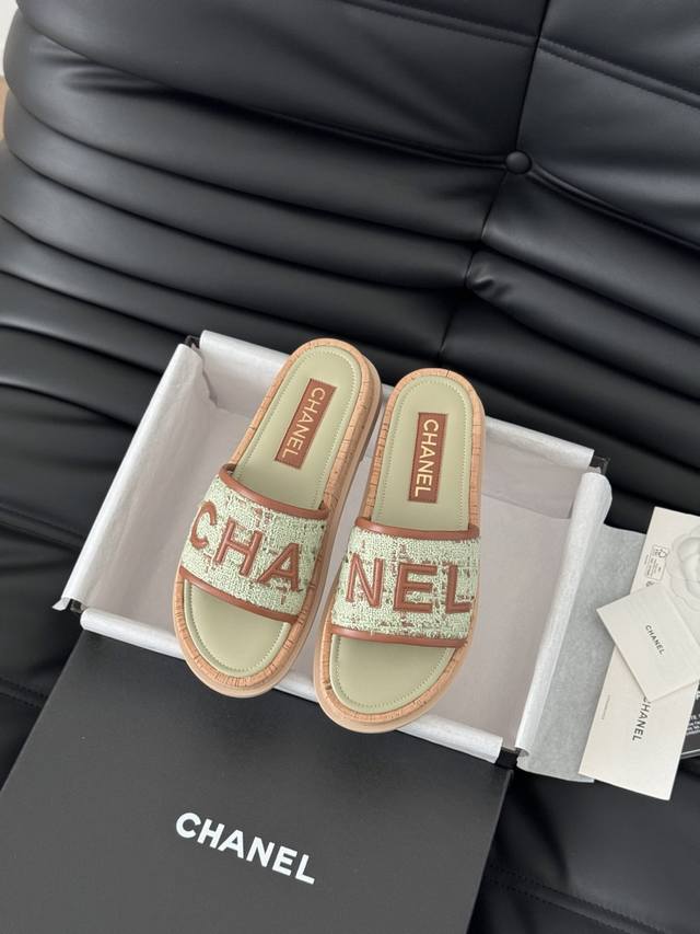 皮 布 Chanel 25K新款字母拖鞋羊皮鞋面 内里羊皮 原版大底Size:35-39 其他码数定做