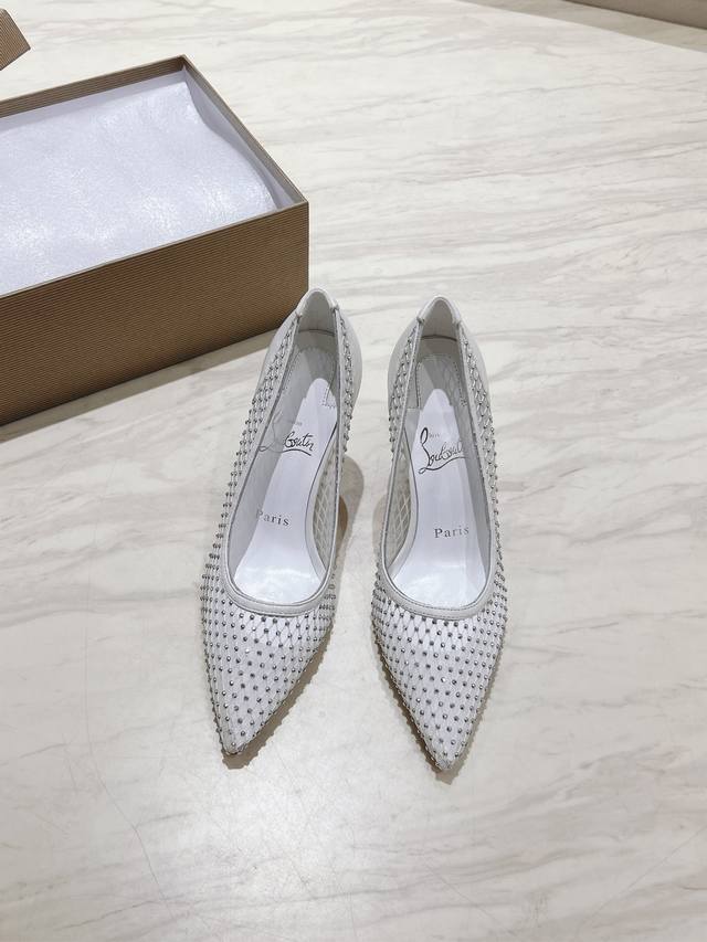顶级版原版盒 Christian Louboutin 2024s原版做货重工CL 经典Apostropha Mesh Strass网纱高跟鞋～ 材质：进口网纱施