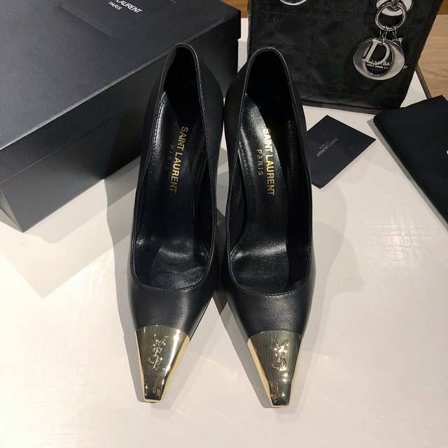Saint Lauren YSL圣罗兰 圣罗兰ysl 春夏｜高跟鞋新品绝美 精致 优雅！10cm上脚特别稳，放心入！鞋跟是重新开模定制的，高度与正品一致区别各种