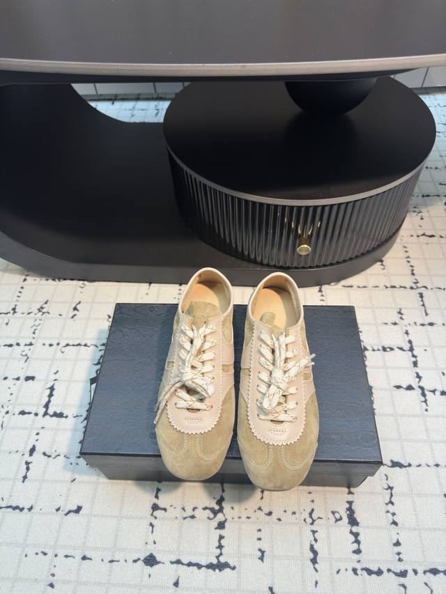 代购级小众 Dries Van Noten DVN 复古德训鞋dvn的德训鞋也太美了吧 dries 总会给我带来惊喜 Dries Van Noten 2024春