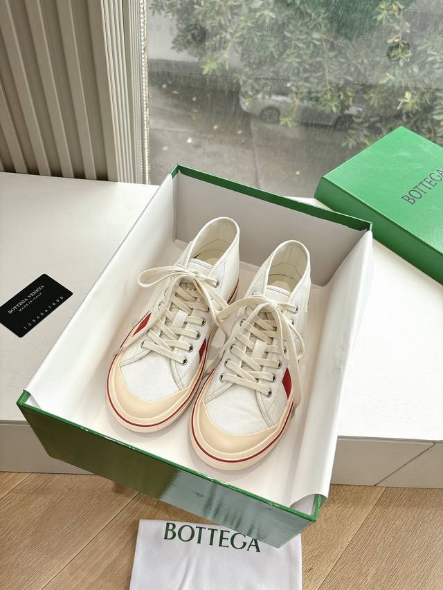 所见即所得G067BOTTEGA VENETA BV25ss 新款复古Eliot运动鞋上市即封神