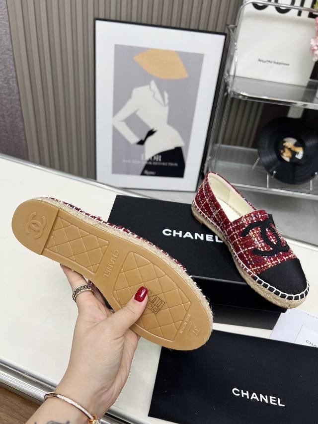 2025专柜同步最新配色顶级版本 Chanel 最新渔夫鞋 原版定制材质 毛尼正品工艺 手工折边后缝合 纯手工串线 原版注胶半透明牛筋原色麻底size：35 4