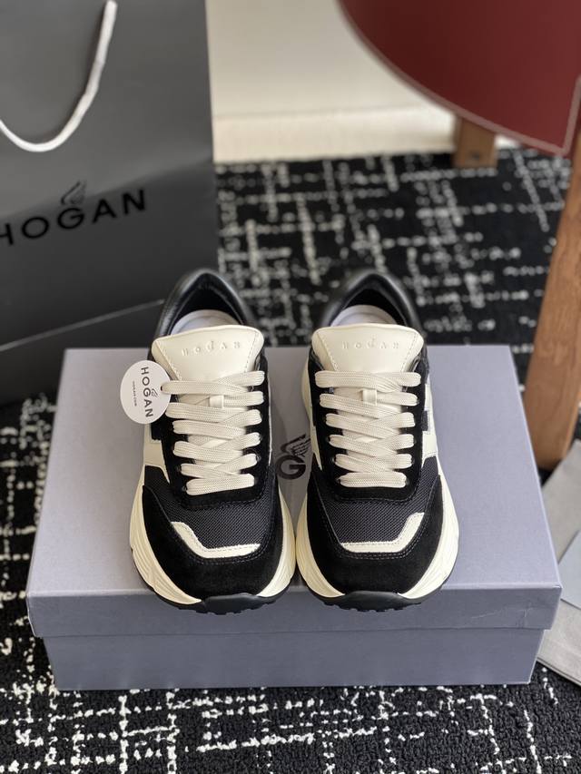 代购级女款 男款 Hogan系列 情侣 运动鞋 25ss新款 Hogan 运动鞋贾玲同款本款H601系列运动鞋兼具个性设计和复古元素，轻便鞋底沿袭系列款式，增添