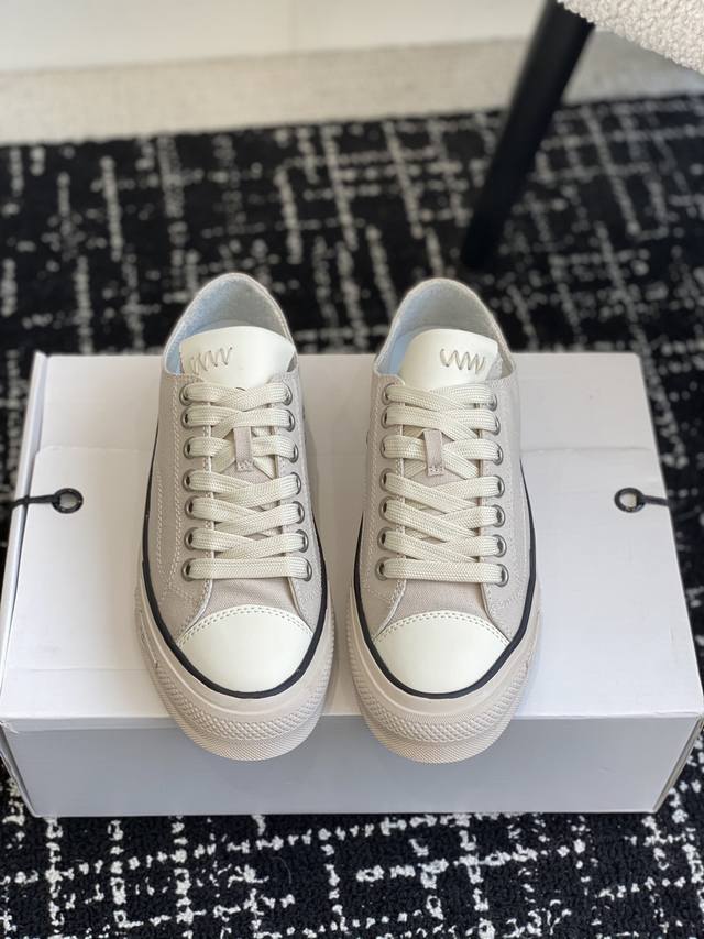 代购级 VISVIM SKAGWAY LO CANVAS 25ss帆布鞋，常规款 SKAGWAY LO 时隔多季重新回归！连着做了几 厚底和做旧，低帮的 SKA