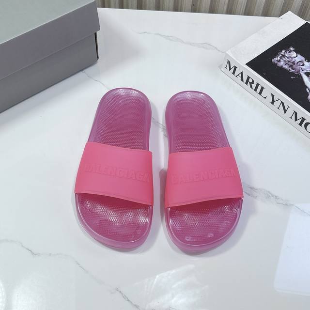 巴黎世家 ～25vs春夏爆款松糕凉拖系列 在这个IN时代必备的拖鞋 Balenciaga x洞洞鞋，进口EVA橡塑，摇摇防滑厚底，2025春季新款黑马单品,海内