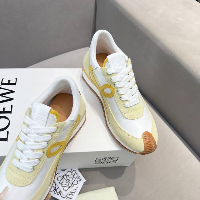 高版本 - LOEWE 罗意威2025新款内增高德训鞋！上脚超级轻便、舒适，6cm 内增高更是小个子的福音！原版1:1顶级复刻！品质欢迎看实物对比！供高端代购首