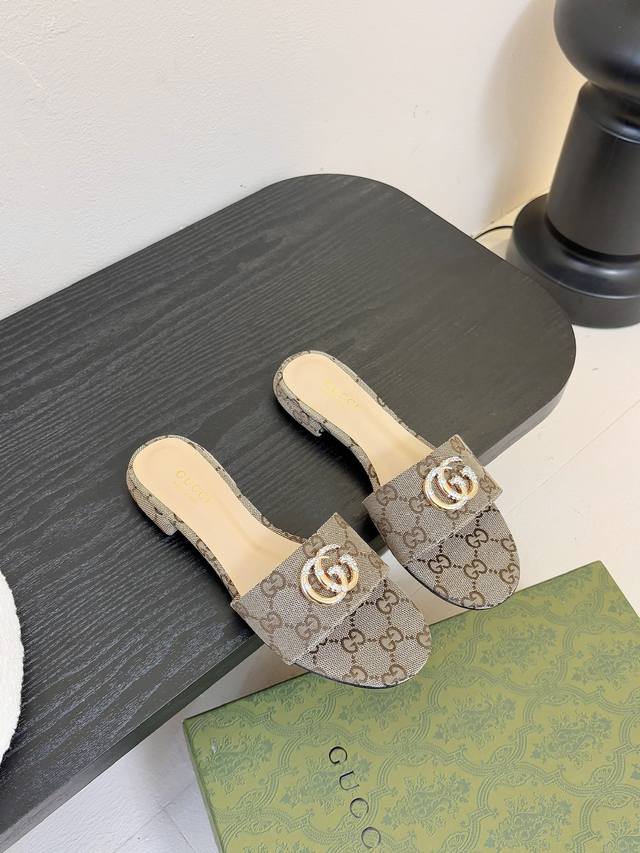 Gucci 古驰顶级品质面料：牛皮 品牌布料内里／垫脚:羊皮里大底：原版意大利真皮底码数：35-42 40.41.42定做不退换