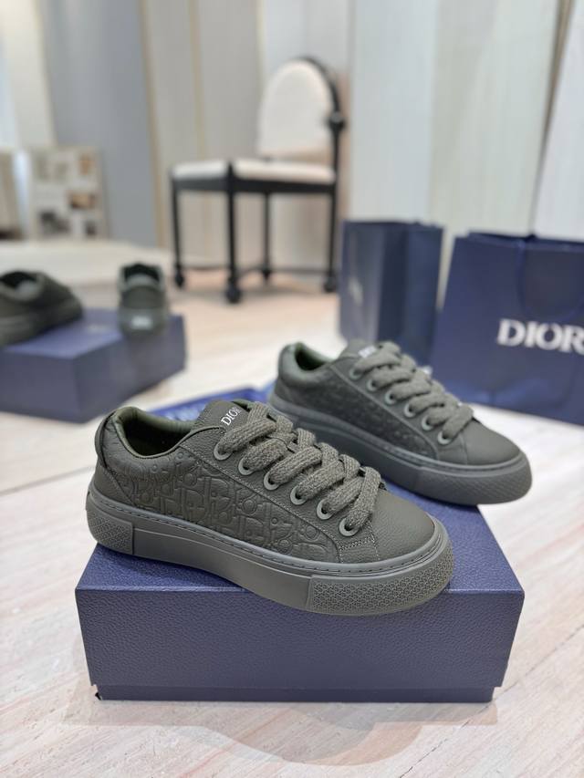 出厂价： 顶级版本 迪奥 2025高定系列新款男鞋 CD 果冻色平底休闲鞋 Dior and STONE ISLAND B33圆头系带帆布滑板鞋 明星同款Obl