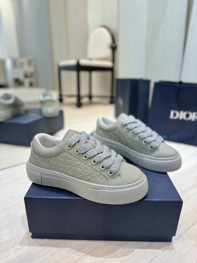 出厂价： 顶级版本 迪奥 2025高定系列新款男鞋 CD 果冻色平底休闲鞋 Dior and STONE ISLAND B33圆头系带帆布滑板鞋 明星同款Obl