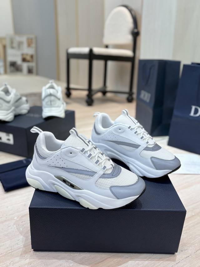 出厂价： 顶级版本 Dior 迪奥 经典款 B22系列 网面 休闲 运动鞋 老爹鞋原版购入开发 做货 国外超火的D家 运动 老爹鞋 市场最高品质 原版爆拆 完美