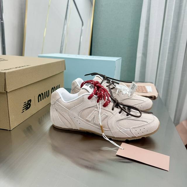情侣款MiuMiu缪缪 x New Balance NB530 休闲 运动鞋 阿甘鞋 德训鞋原版购入开发做货 Miu Miu x New Balance 经典N