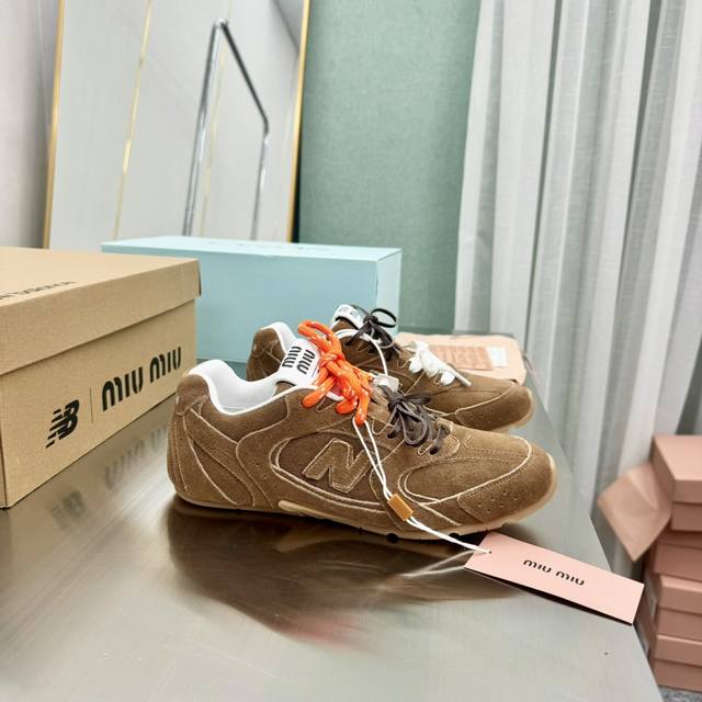 情侣款MiuMiu缪缪 x New Balance NB530 休闲 运动鞋 阿甘鞋 德训鞋原版购入开发做货 Miu Miu x New Balance 经典N