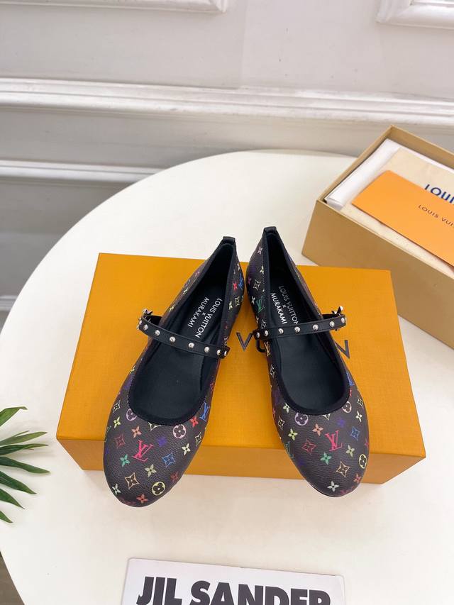 顶级品质 louis vuitton ss25 new arrival～LV路易威登25春夏系列玛丽珍新品简约精致，高级感满满，尽显优雅气质～上脚超好看，拉满了