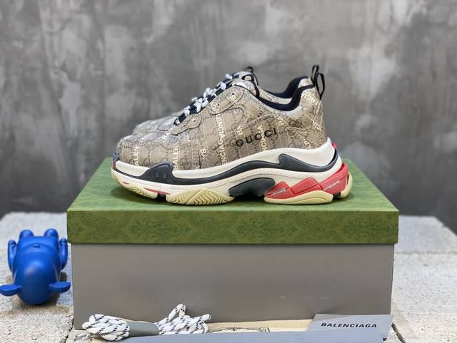 顶级版本 尺码：35-45 莞产纯原顶级版本 Gucci x Balenciaga Triple S古驰巴黎世家 强强联名 独家首发#正确拼接联名鞋盒 内附鞋带