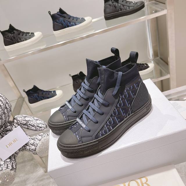 出厂： 注塑工艺21ss DIOR OBLIQUE 穿孔科技针织市面上唯一对版高端品质 原版拆解开发，每个细节都不放过，真正意义上的原版复刻，鞋面108针拉架织