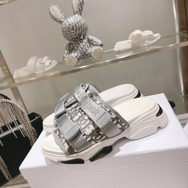 出厂 DIO* 爆火凉拖 市面顶级品质 鞋面魔术贴可调节松紧 原版进口科技面料 休闲百搭轻盈鞋面:原版进口科技面料大底:原版开模pu发泡组合底内里:进口网眼织物