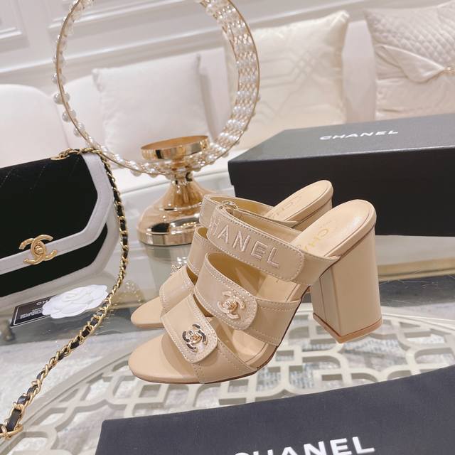 2025最新款CHANEL香奈儿早春走秀新款 香港购入原版，独家开模。顶级品质％正品楦头開發#线条流畅.鞋型完美 、妥妥出入专柜！ 官网1:1制作。材质: 意大