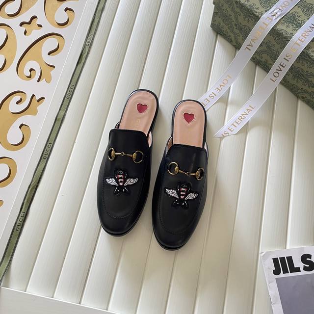 橙子出厂价 GUCCI 古驰春夏新款 经典马衔扣包头半拖 穆勒鞋 平底鞋码数：35-43
