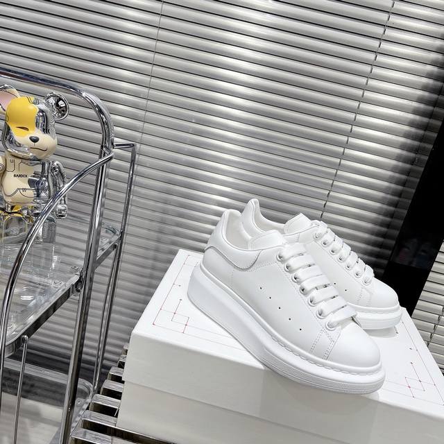 橙子出厂价 AlexanderMcQueen 亚历山大 麦昆 MCQ 情侣款小白鞋厚底增高休闲鞋 运动鞋板鞋 热销经典款 男女同款底厚：4.5CM码数：35-4