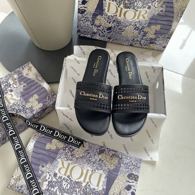 出厂： DIOR 迪奥2025 顶级专柜 春季新款官网上新 独家首发 迪奥Dior 25SS CD-type 镂空平底拖 Dior拖鞋 dior美鞋 DIOR经
