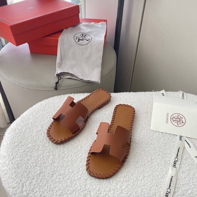 出厂： HERMES 爱马仕2025顶级专柜 早春新款官网上新 全网首发 Hermes 爱马仕种草新品 25SS 牛仔布 编织H拖 爱马仕 HERMES早春多巴