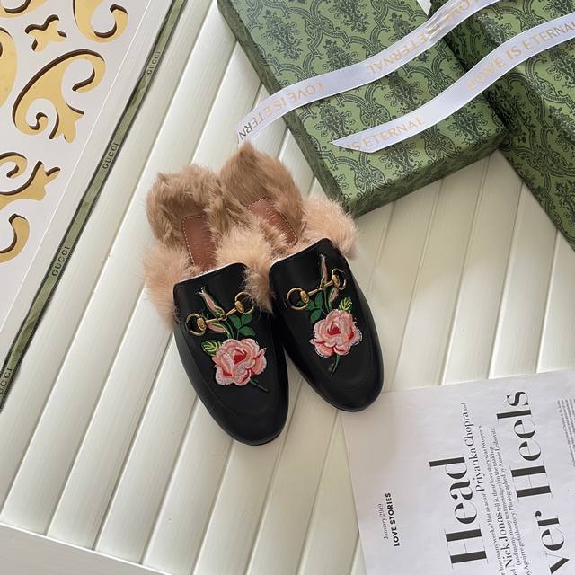 出厂： GUCCI 古驰2025顶级专柜 新款限定官网上新 独家首发 GUCCI 古驰 25SS 经典全系半拖 单鞋 一脚蹬 毛半拖 Gucci半拖 Gucci