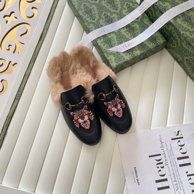 出厂： GUCCI 古驰2025顶级专柜 新款限定官网上新 独家首发 GUCCI 古驰 25SS 经典全系半拖 单鞋 一脚蹬 毛半拖 Gucci半拖 Gucci