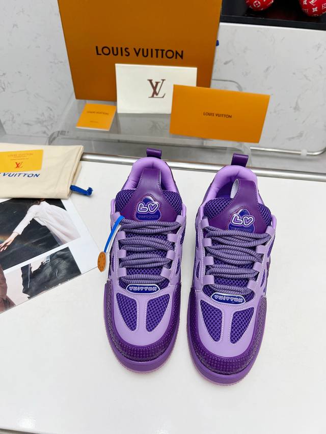 LOUIS VUITTON LV路易威登 男女同款 ！鞋底超级轻便，天花板级 油边工艺！ 鞋面：3D彩印摔纹牛皮！耐磨防滑三色TPU大底！ 35-46