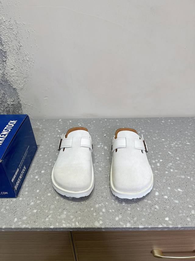 情侣款 Nike x 联名 Birkenstock 25ss早春新款 包头拖 这两个品牌刚出联名我就心动了找很久才买到货，真的一鞋难求，真的超级好看，姐妹们给我