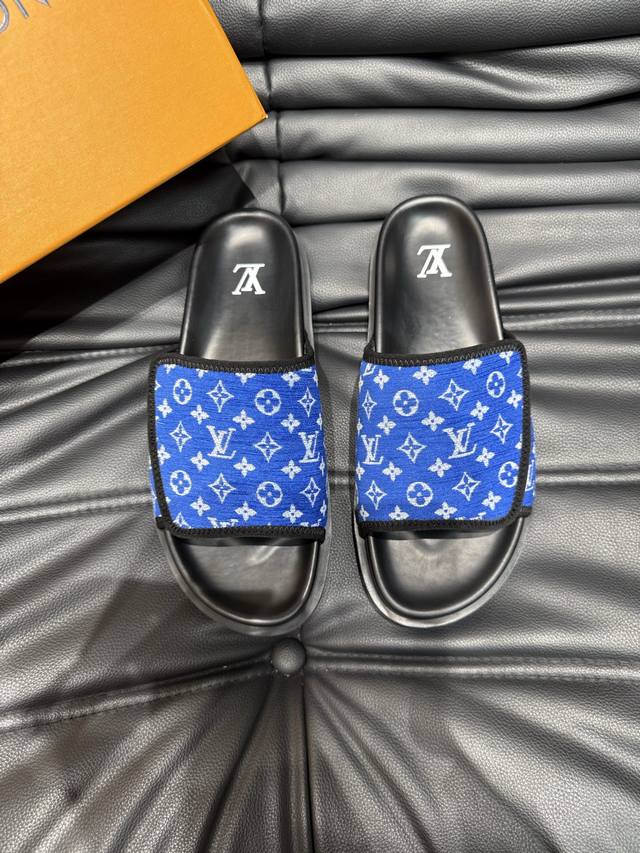 38-45 45定做 Louis V*高端精品 奢品拖鞋，1:1高端品质，休闲阳光宽松舒适型，最高版本高品质精品，经夏季必入哦！